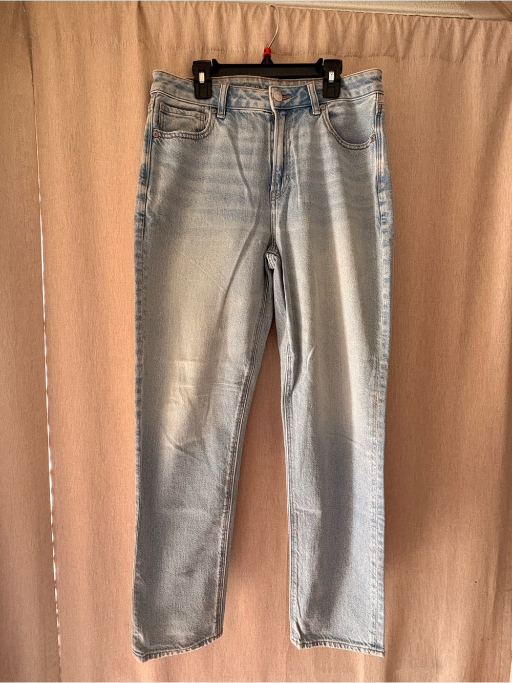 American Eagle Mom Jeans